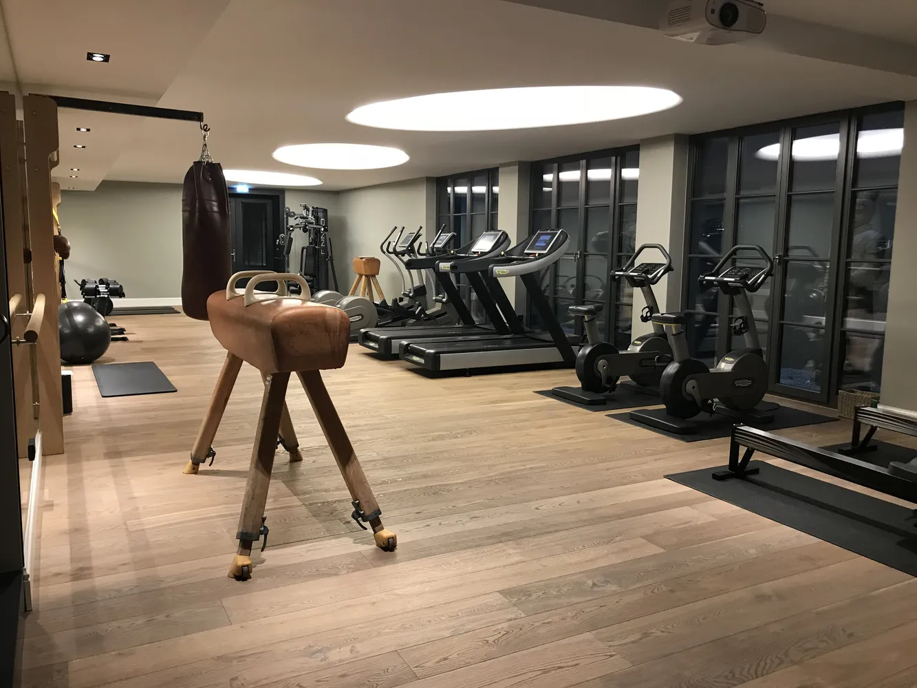 6 Zimmer Wohnung mit 412 m² in Bonn – Bild 11