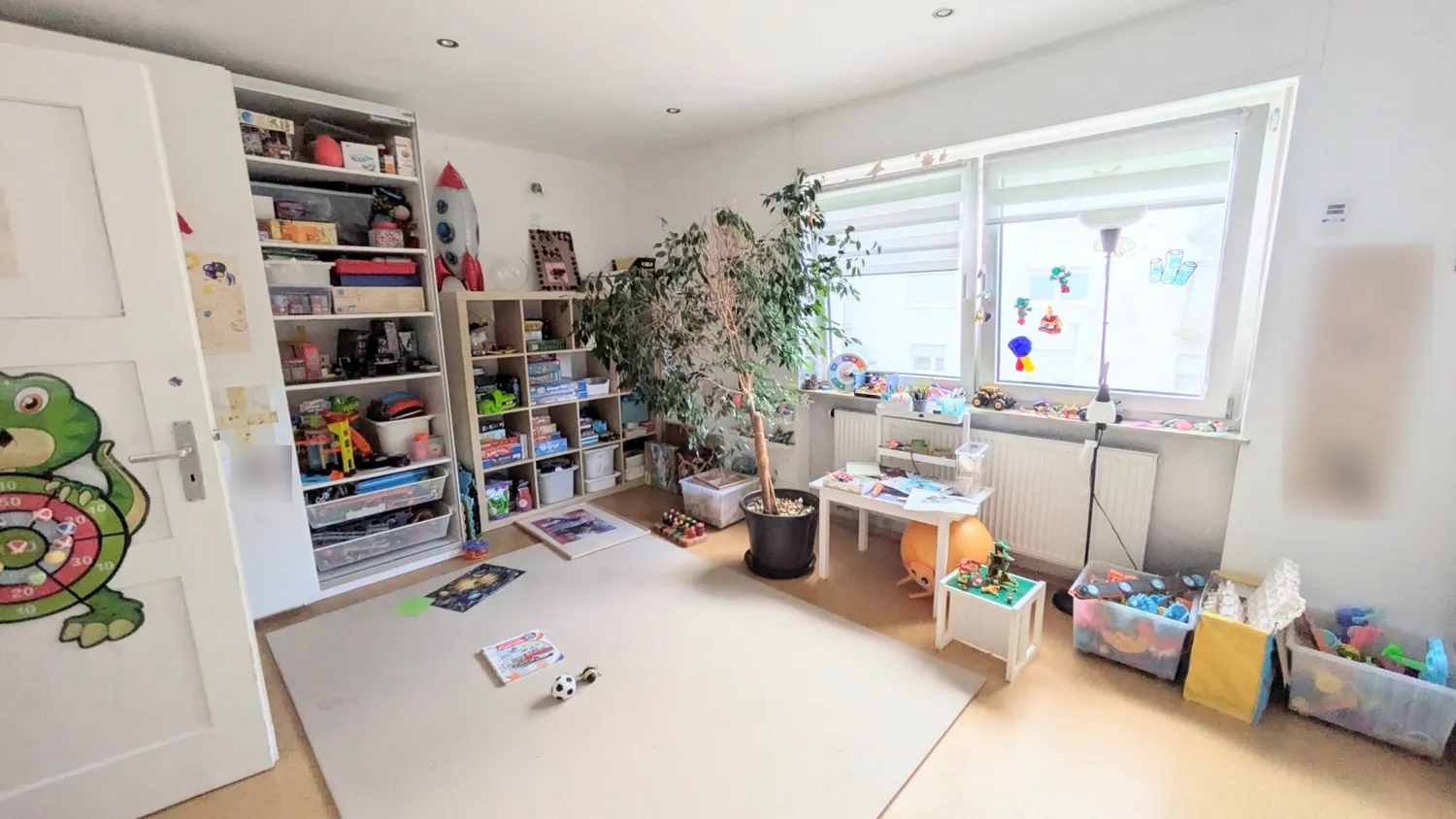 3 Zimmer Wohnung mit 79 m² in Karlsruhe – Bild 2