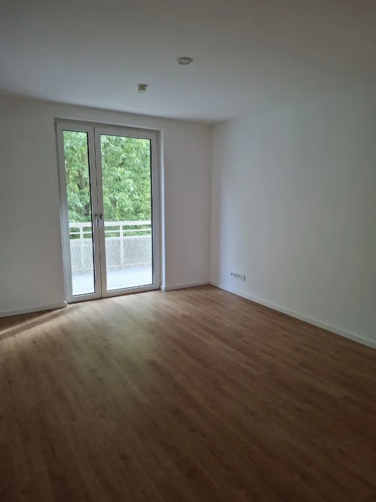 3 room apartment with 70 m² in Berlin – Photo 3