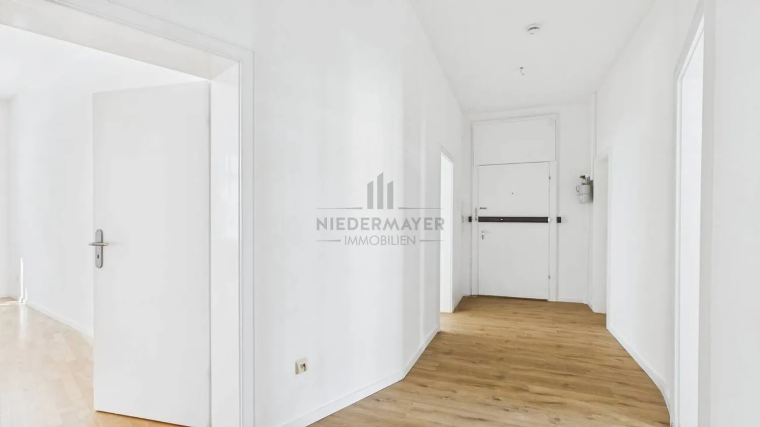 4 room apartment with 125 m² in Munich – Photo 8