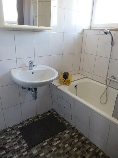 WG-Zimmer mit 100 m² in Augsburg – Bild 9