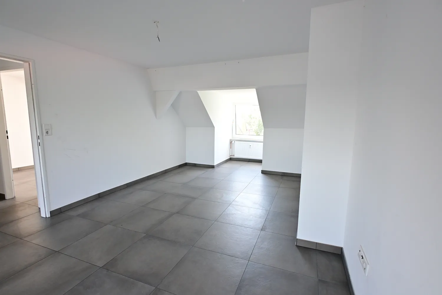 2 Zimmer Wohnung mit 60 m² in Bochum – Bild 2