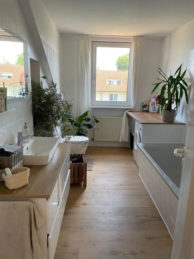 3 Zimmer Wohnung mit 120 m² in Hannover – Bild 1
