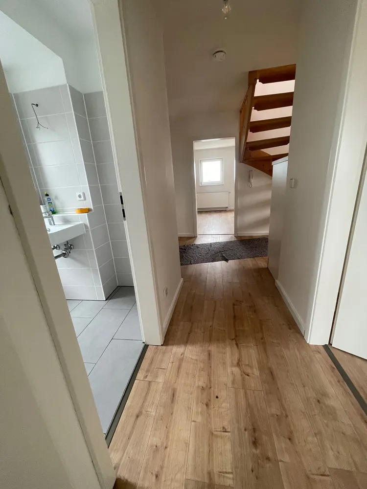 4 room apartment with 80 m² in Berlin – Photo 3