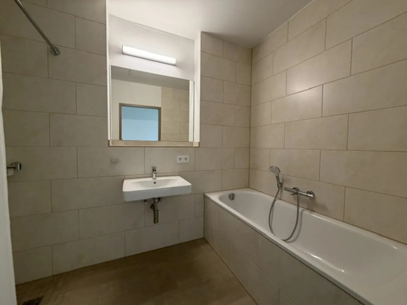 3 Zimmer Wohnung mit 86 m² in Hannover – Bild 4