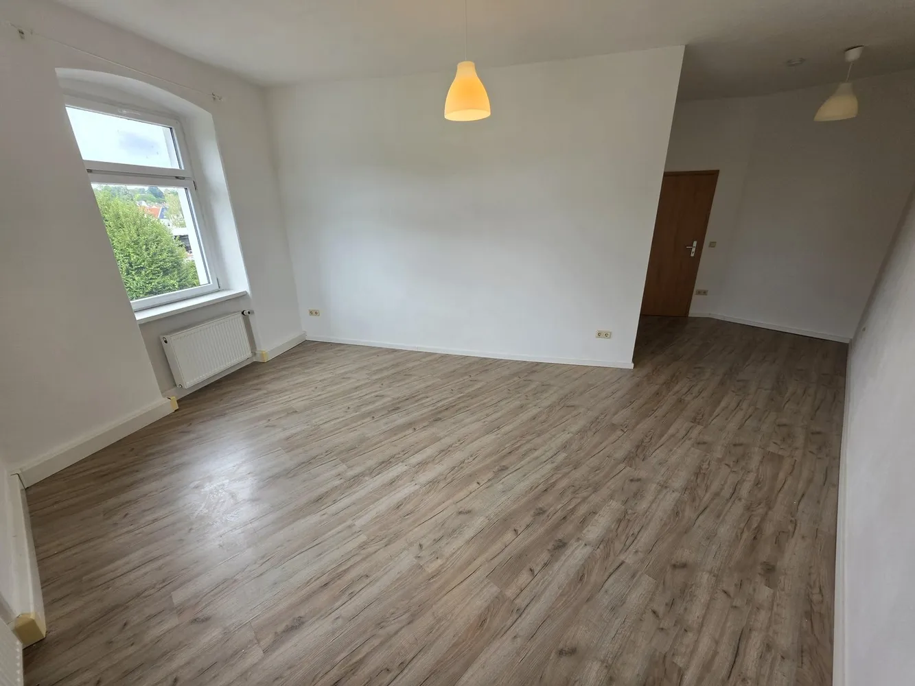 6 Zimmer Wohnung mit 125 m² in Zittau – Bild 1