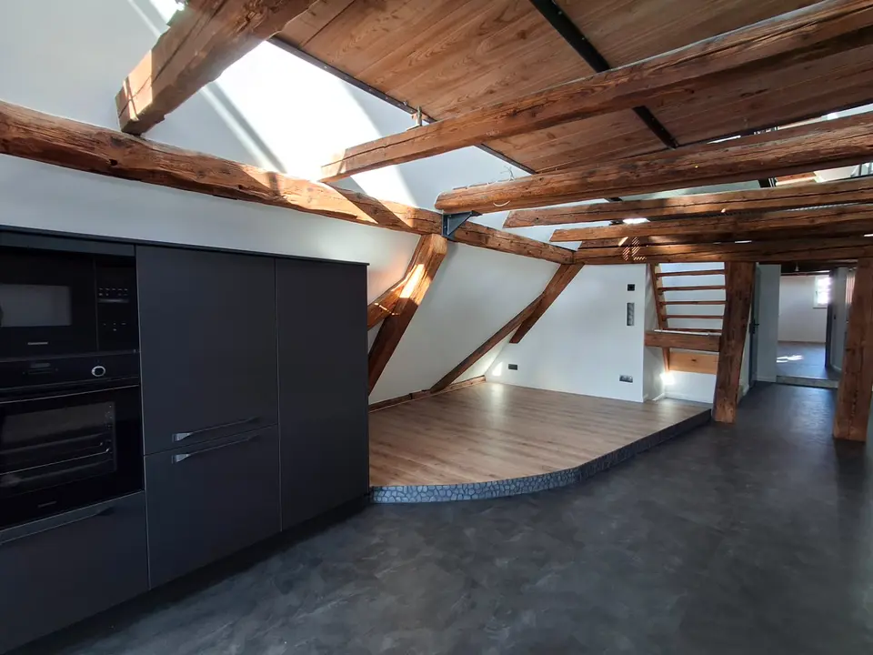 2 Zimmer Wohnung mit 114 m² in Sonneberg – Bild 1