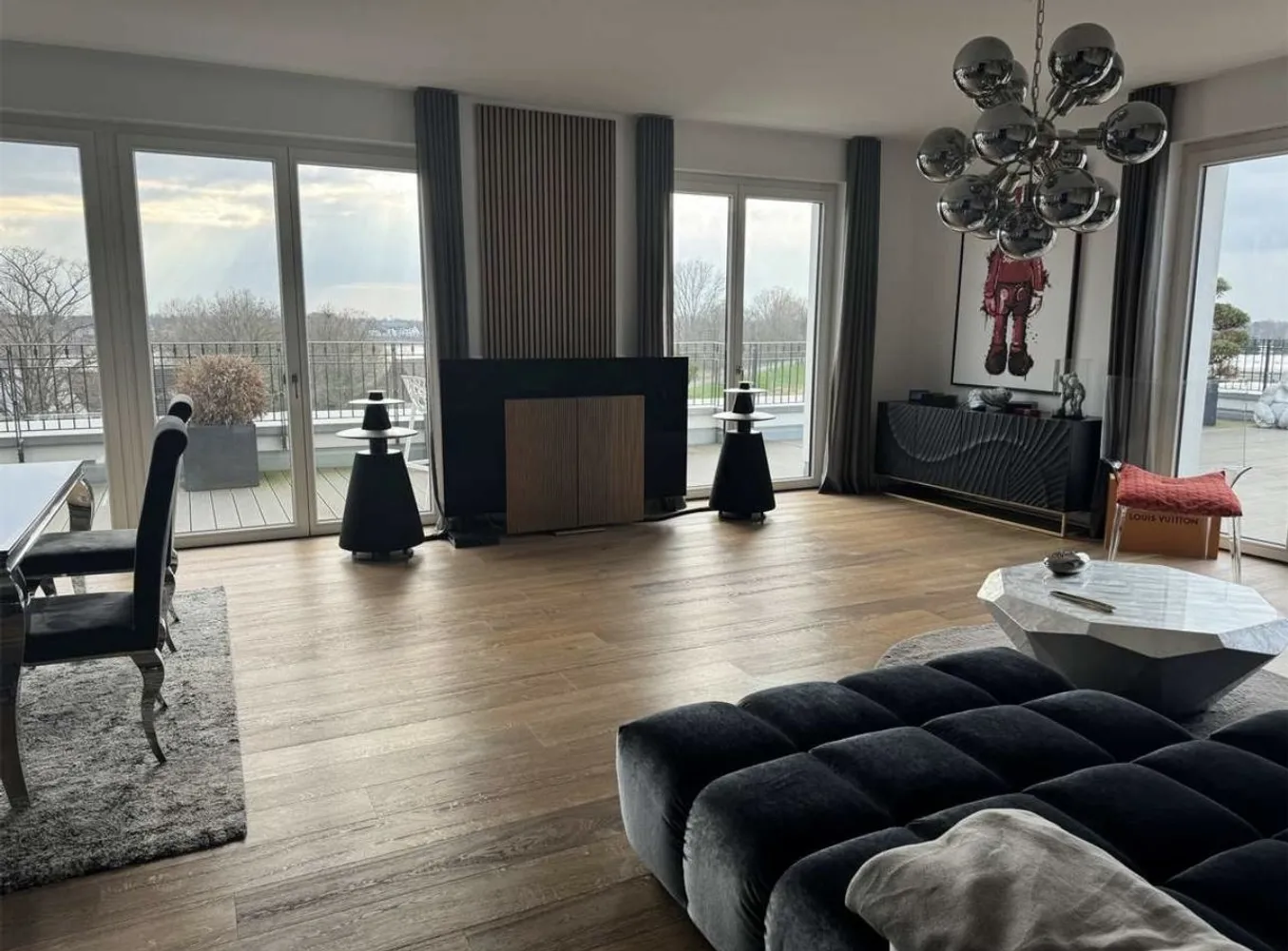 3 room apartment with 126 m² in Düsseldorf – Photo 8