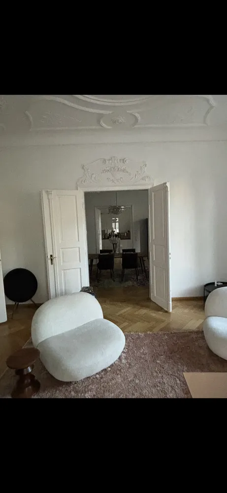7 Zimmer Wohnung mit 230 m² in München – Bild 4