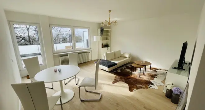 2 Zimmer Wohnung mit 77 m² in Frankfurt am Main – Bild 2