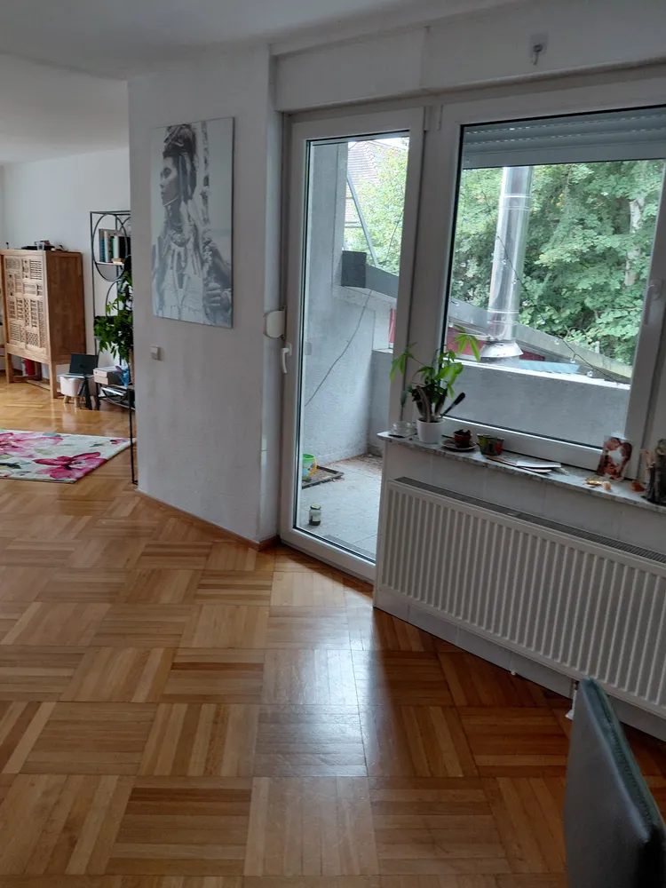 4 Zimmer Wohnung mit 97 m² in Karlsruhe – Bild 2