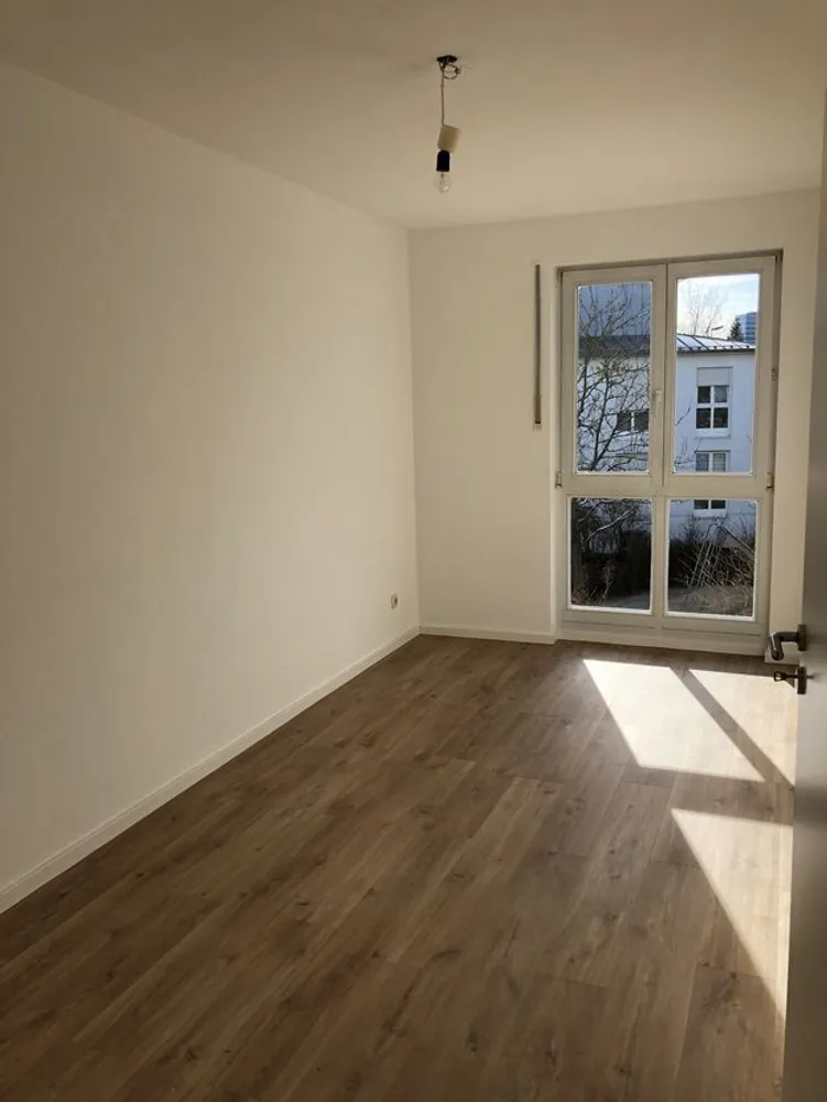 4 Zimmer Haus mit 124 m² in München – Bild 2