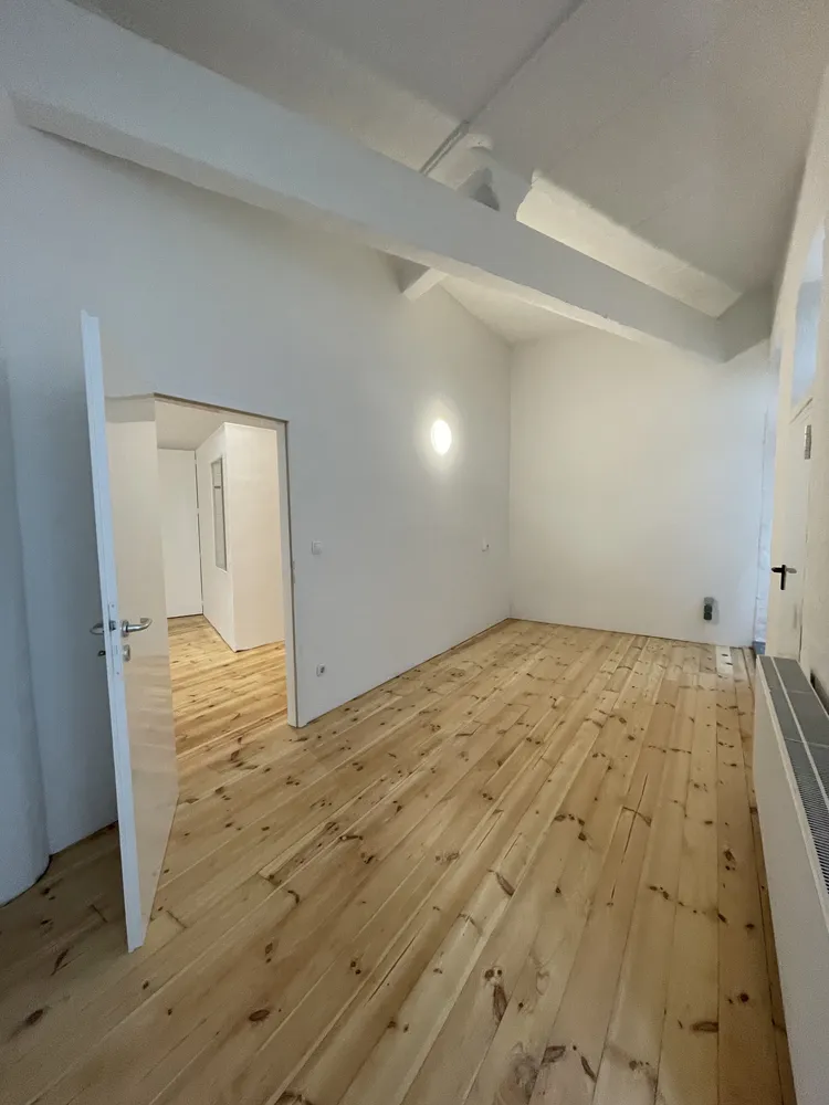 2 Zimmer Wohnung mit 141 m² in Hamburg – Bild 9