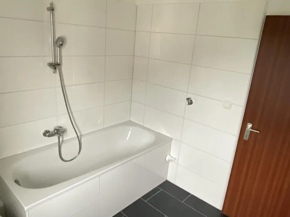2 Zimmer Wohnung mit 64 m² in Duisburg – Bild 8