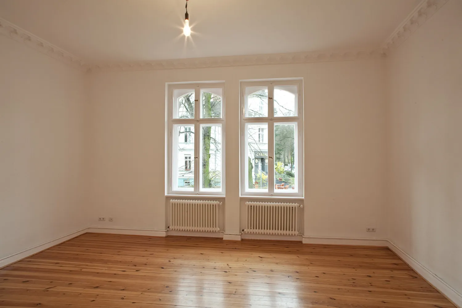 4 Zimmer Wohnung mit 148 m² in Berlin – Bild 2