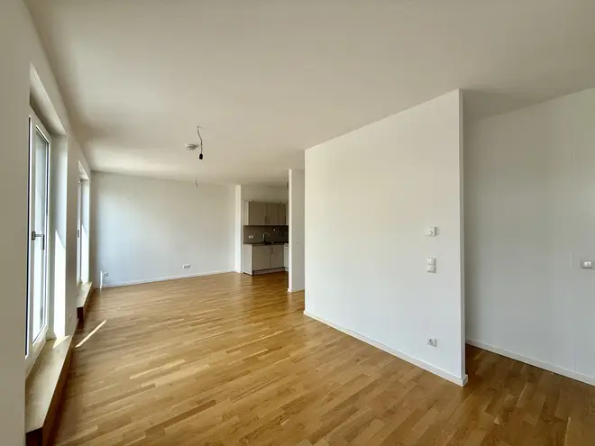 2 Zimmer Wohnung mit 75 m² in Berlin – Bild 2