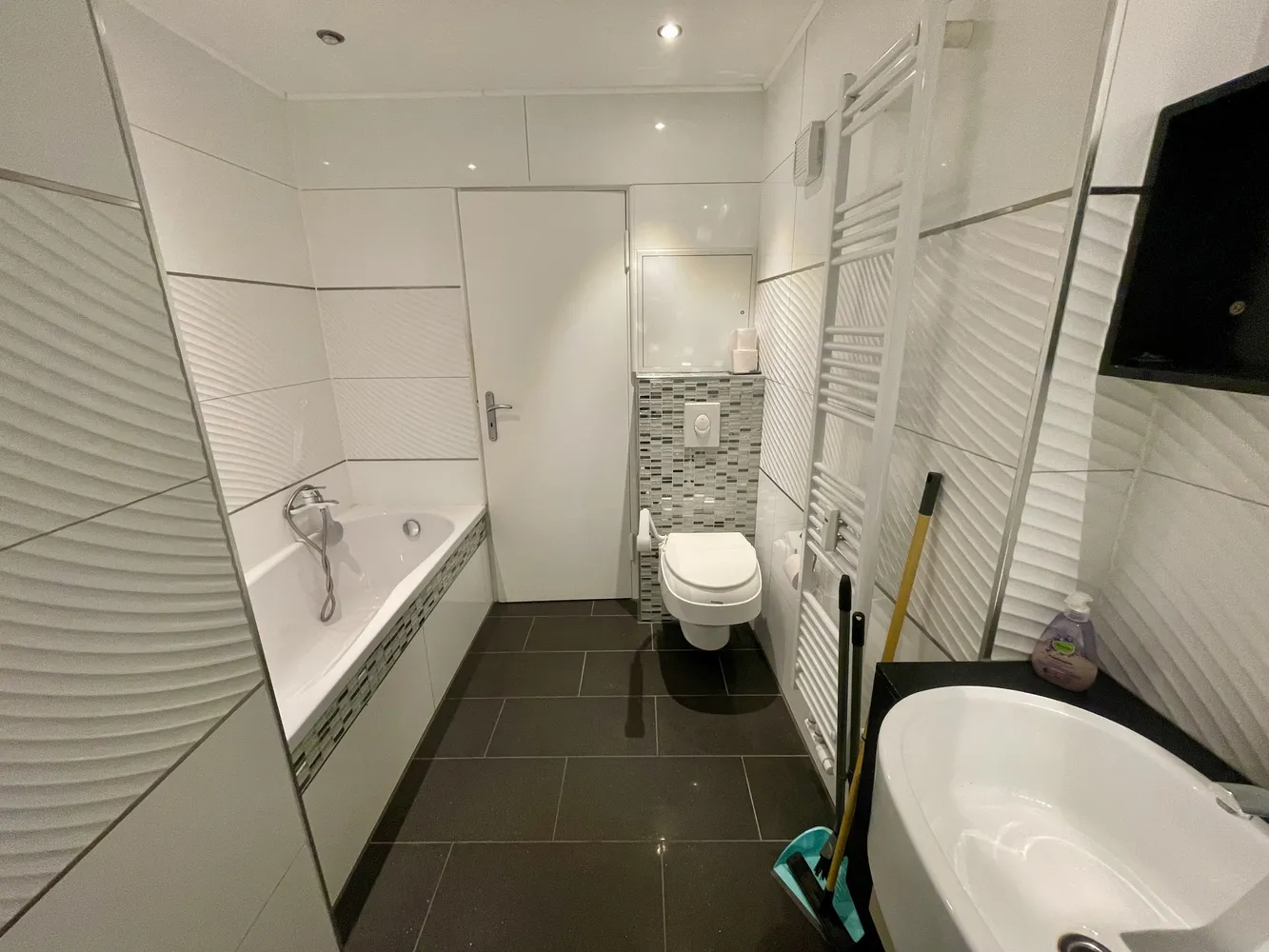 5 Zimmer Wohnung mit 135 m² in Saarbrücken – Bild 6