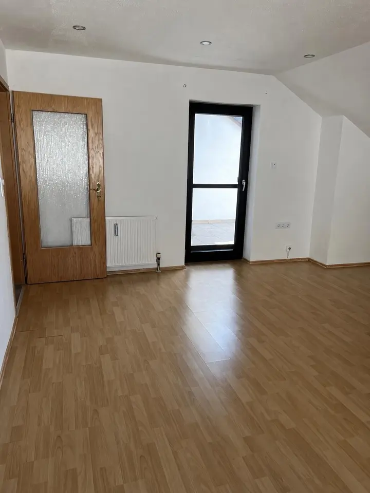 3 Zimmer Wohnung mit 108 m² in Amberg – Bild 8