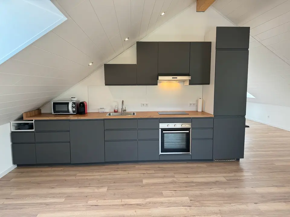 WG-Zimmer mit 85 m² in Herrenberg – Bild 3