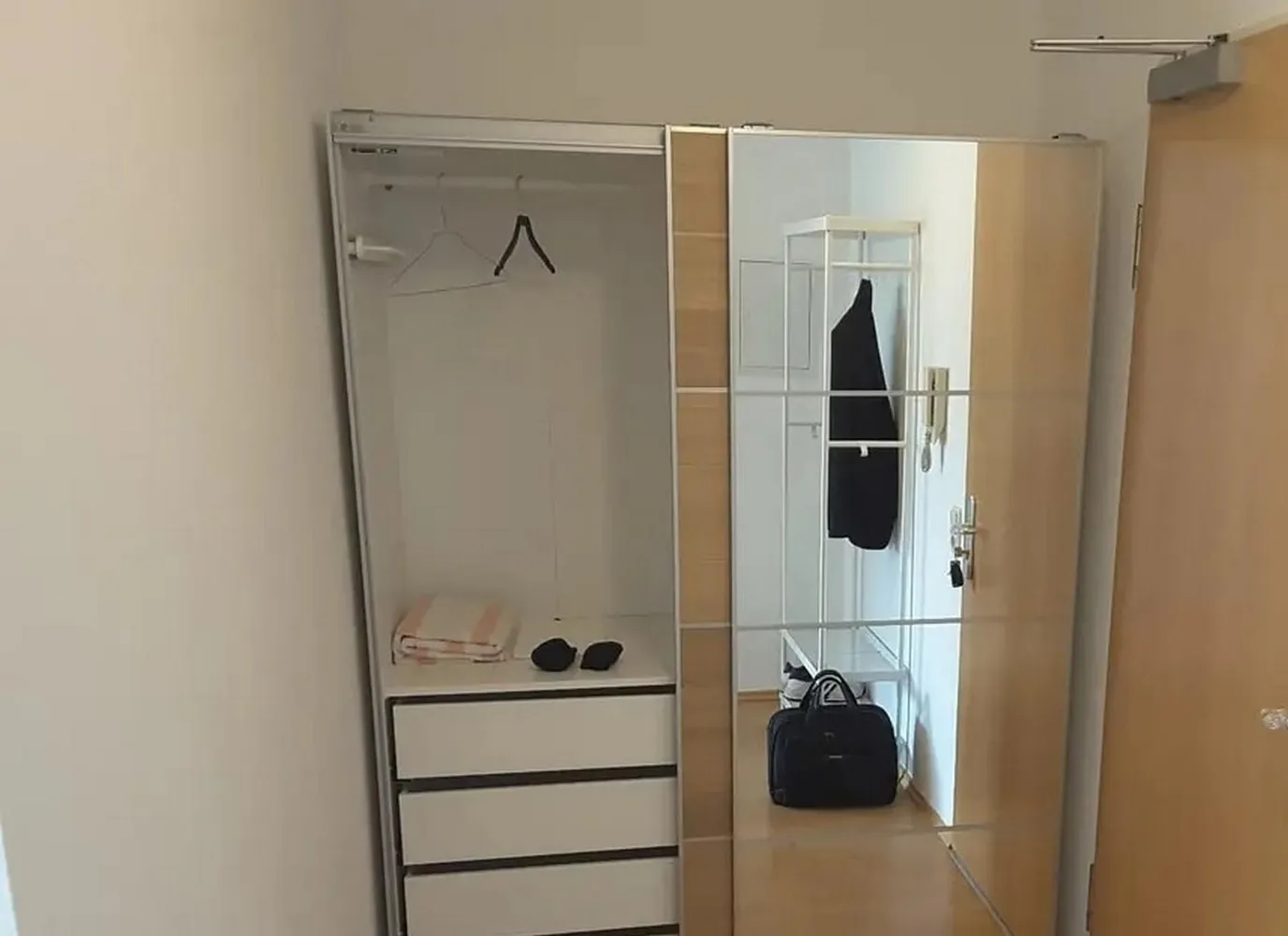 2 Zimmer Wohnung mit 39 m² in Hamburg – Bild 1