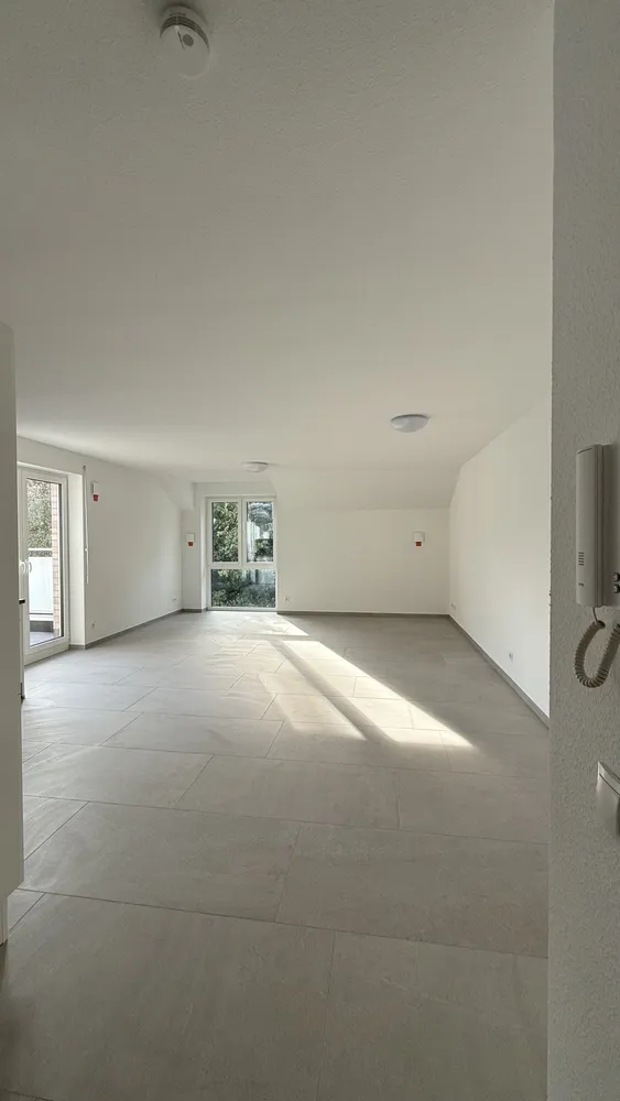 2 Zimmer Wohnung mit 80 m² in Oldenburg – Bild 2
