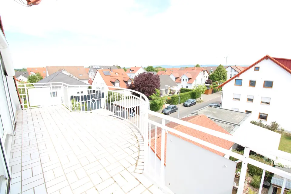 3 room apartment with 80 m² in Rodgau – Photo 4