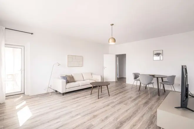 3 Zimmer Wohnung mit 96 m² in Berlin – Bild 3
