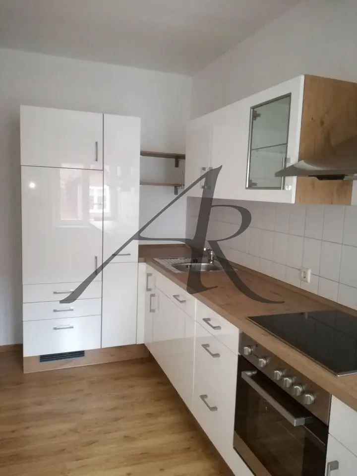 2 Zimmer Wohnung mit 67 m² in Stendal – Bild 3