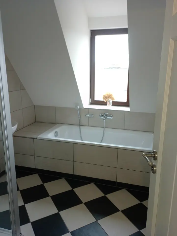 4 Zimmer Wohnung mit 85 m² in Borna – Bild 3