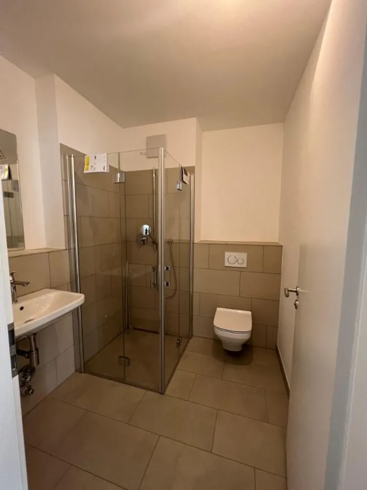 2 Zimmer Wohnung mit 69 m² in Frankfurt am Main – Bild 12