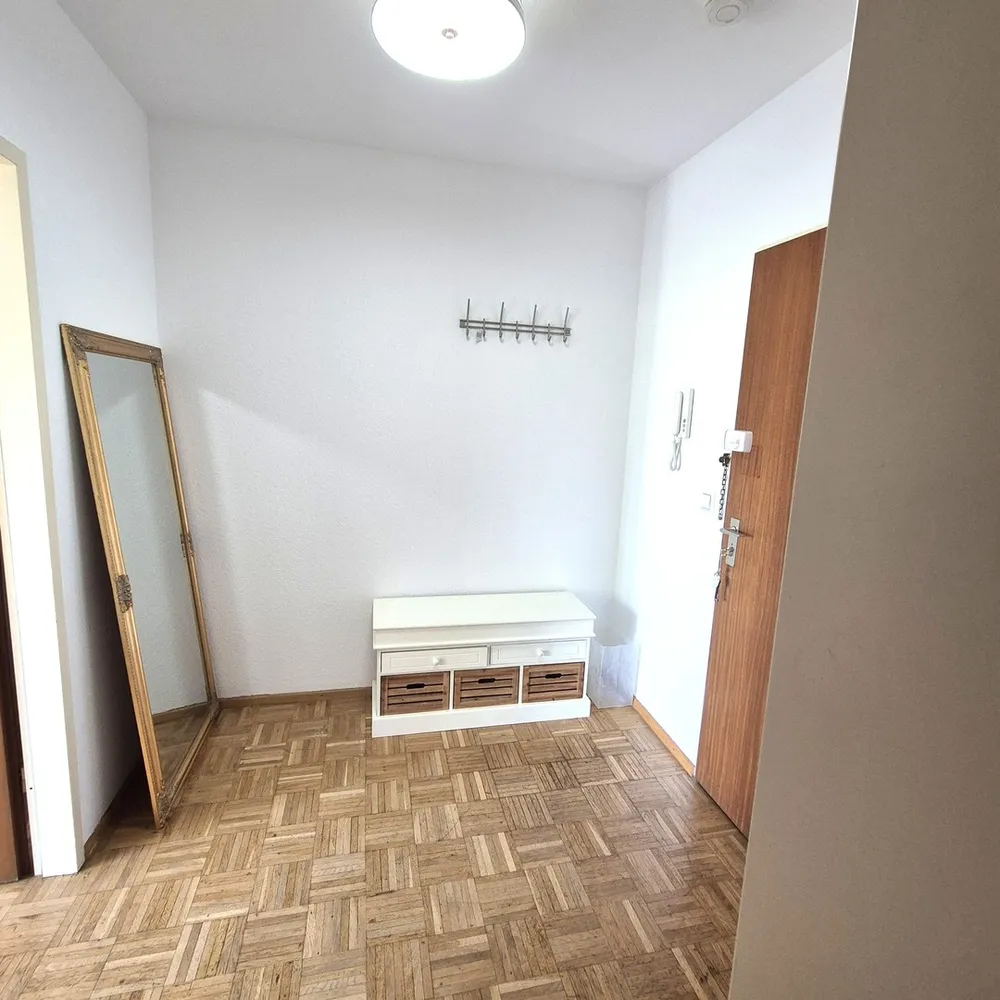 2 Zimmer Wohnung mit 55 m² in Stuttgart – Bild 2