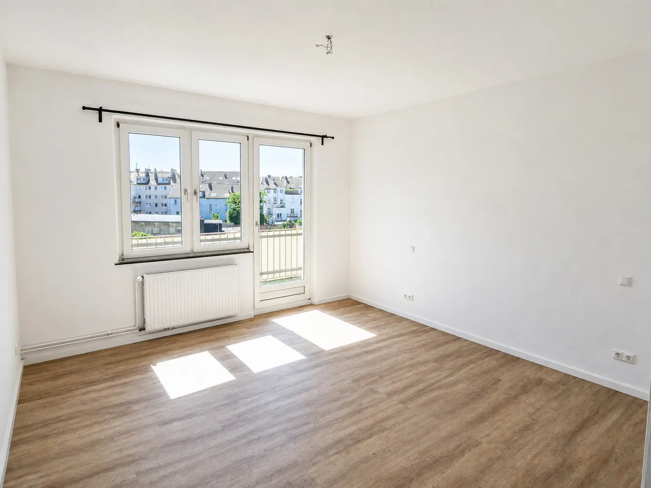 2 Zimmer Wohnung mit 66 m² in Aachen – Bild 1