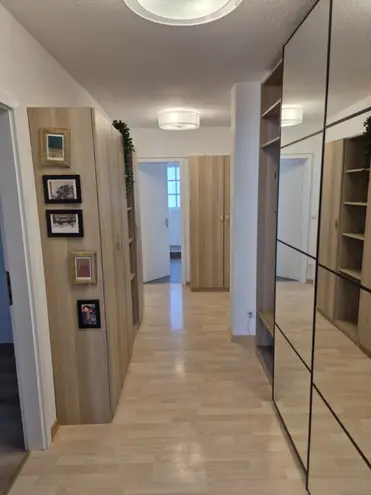 2 Zimmer Wohnung mit 70 m² in München – Bild 7