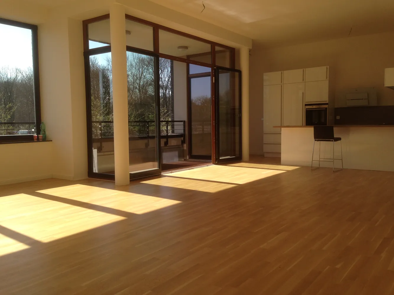 3 Zimmer Wohnung mit 130 m² in Hamburg – Bild 3
