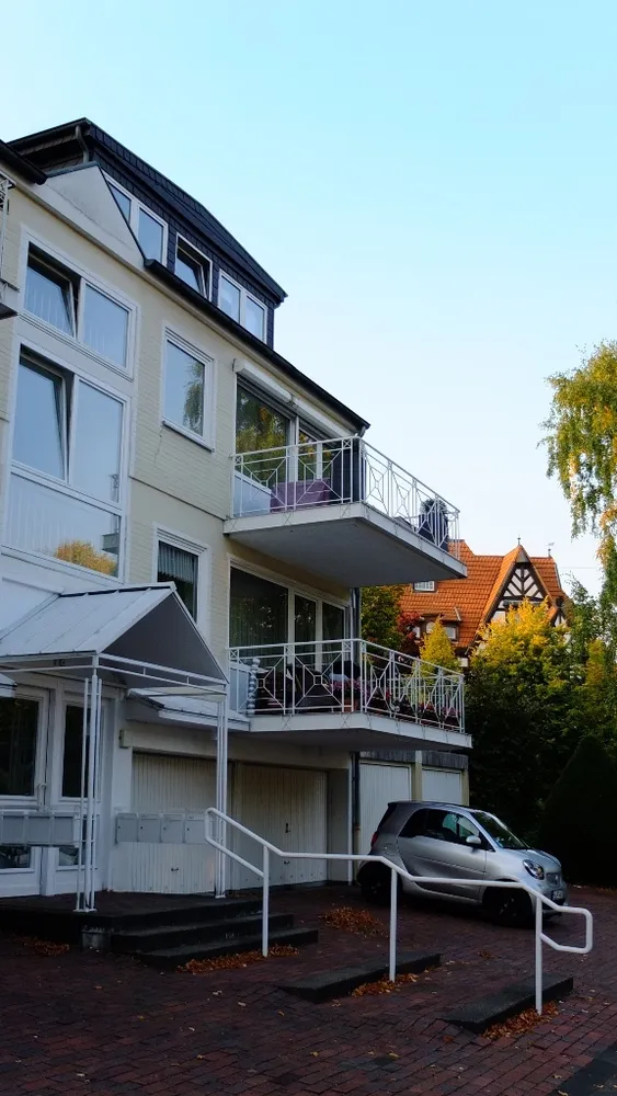 1 room apartment with 50 m² in Cologne – Photo 1