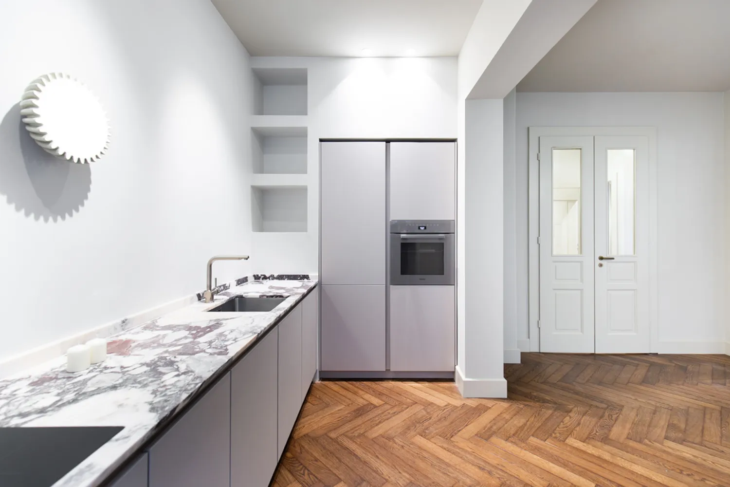 3 Zimmer Wohnung mit 89 m² in Frankfurt am Main – Bild 2