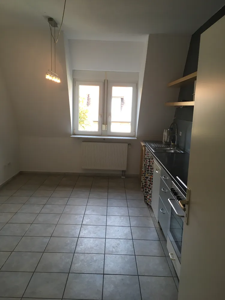 2 Zimmer Wohnung mit 80 m² in Karlsruhe – Bild 8