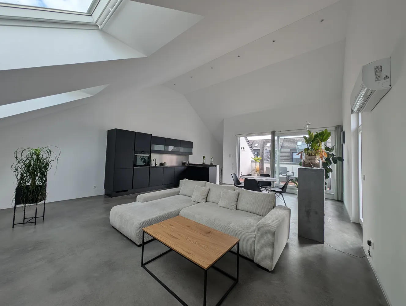 3 Zimmer Wohnung mit 114 m² in Aachen – Bild 1