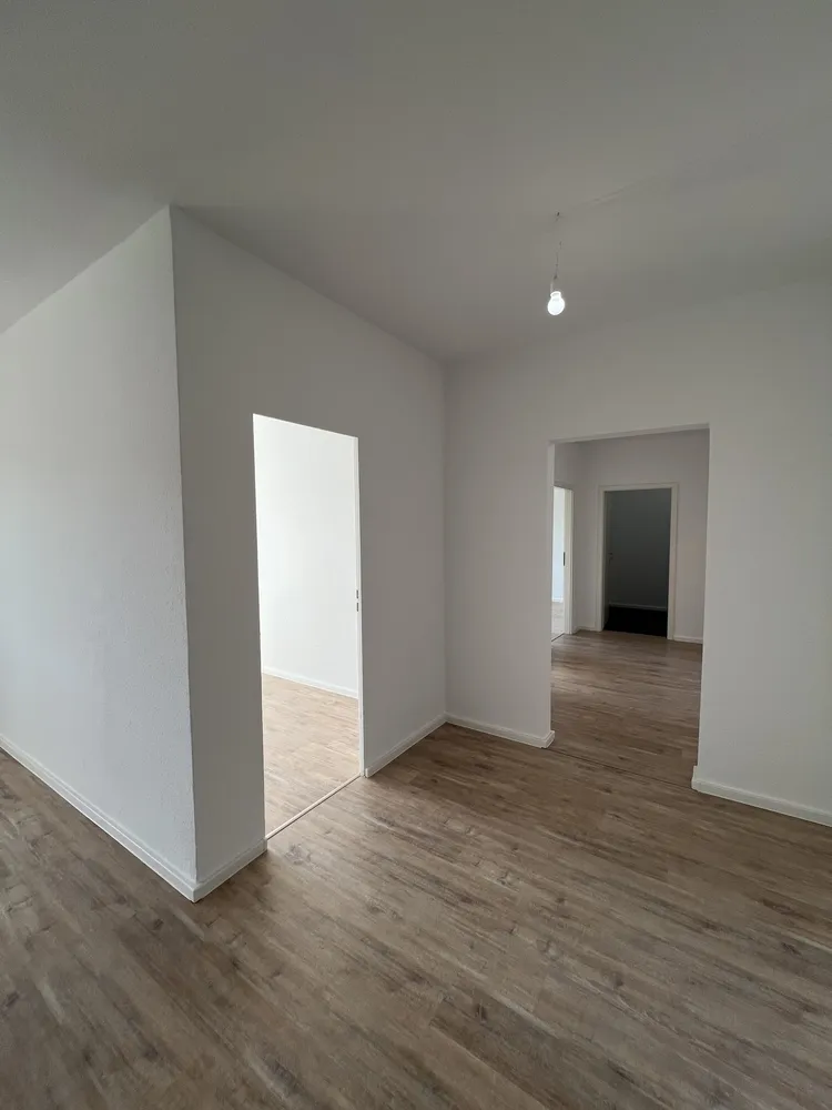 7 Zimmer Wohnung mit 125 m² in Chemnitz – Bild 9