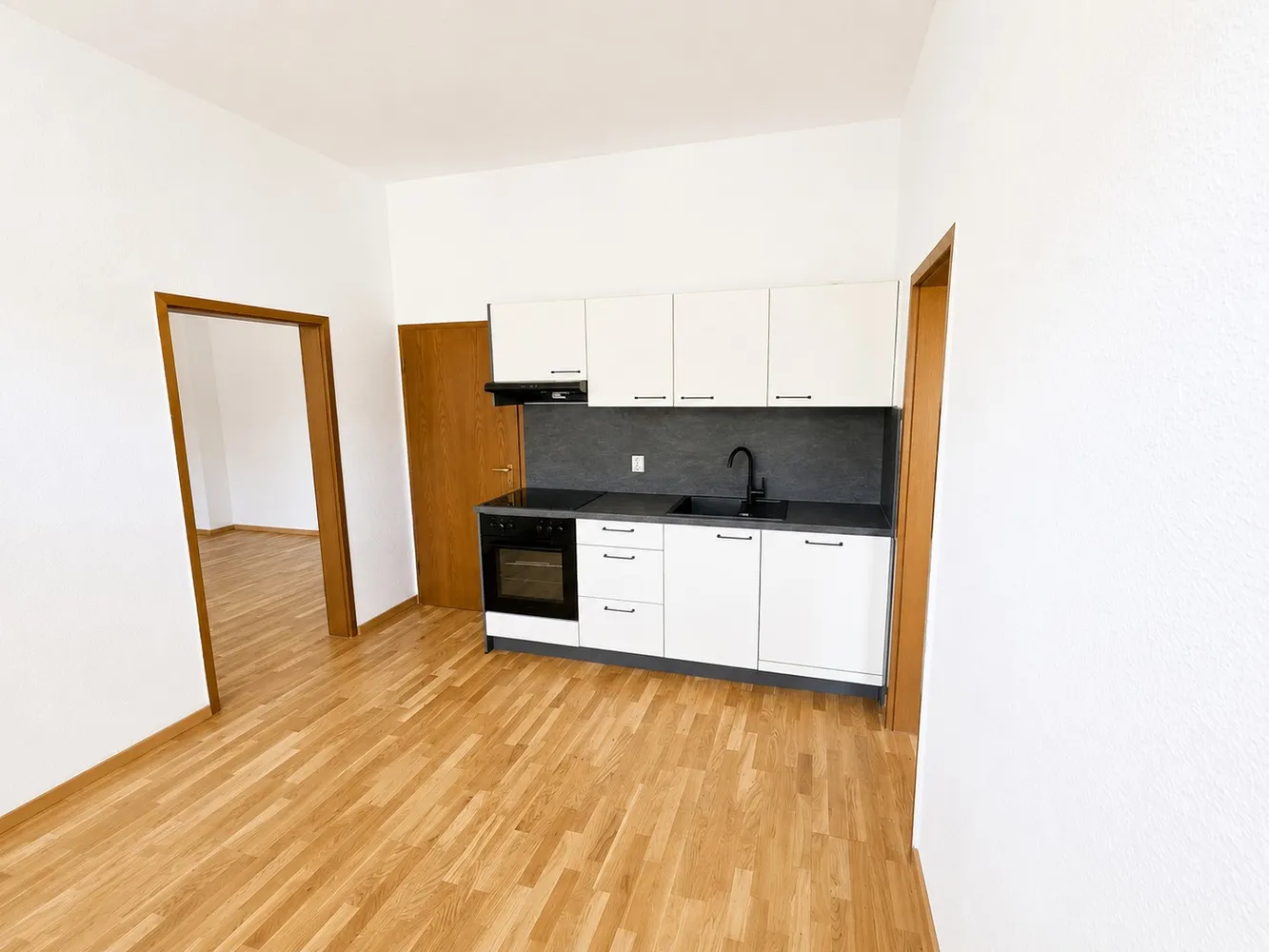 2 Zimmer Wohnung mit 52 m² in Halle (Saale) – Bild 3
