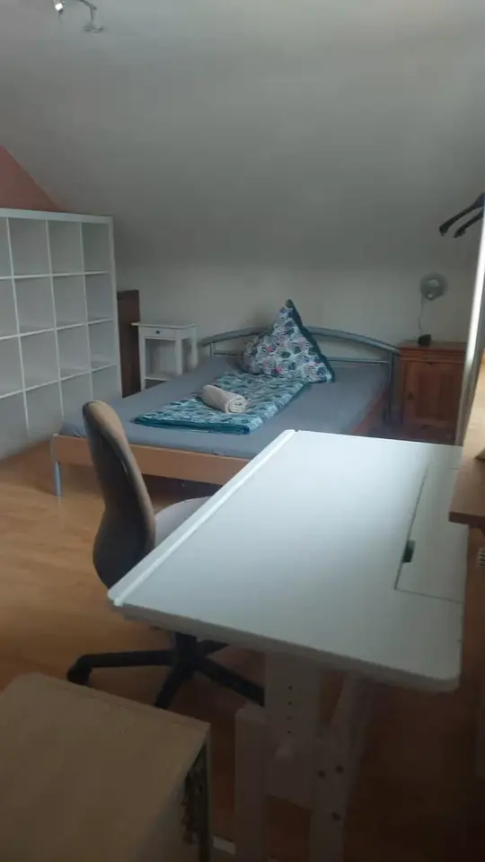 Shared room with 24 m² in Stuttgart – Photo 2