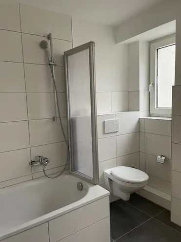 5 Zimmer Wohnung mit 105 m² in Mannheim – Bild 3