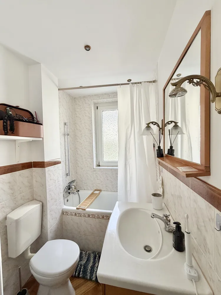 2 room apartment with 48 m² in Düsseldorf – Photo 1