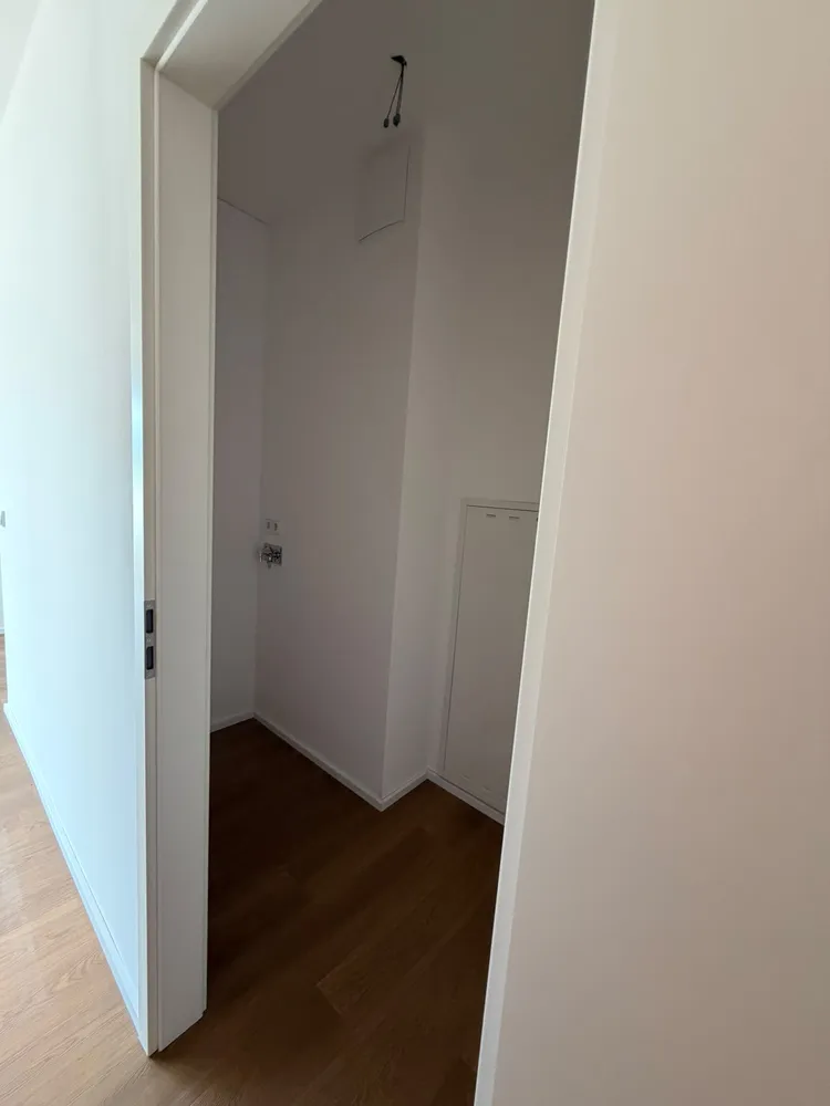 2 room apartment with 76 m² in Berlin – Photo 4