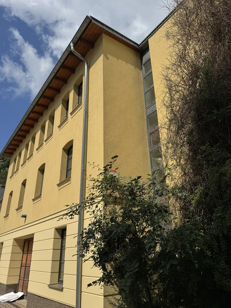 3 Zimmer Haus mit 180 m² in Werdau – Bild 2