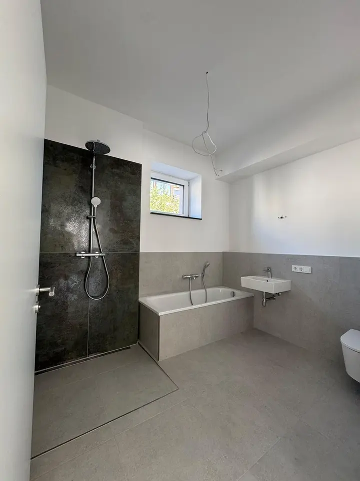 3 Zimmer Wohnung mit 121 m² in Frankfurt am Main – Bild 6