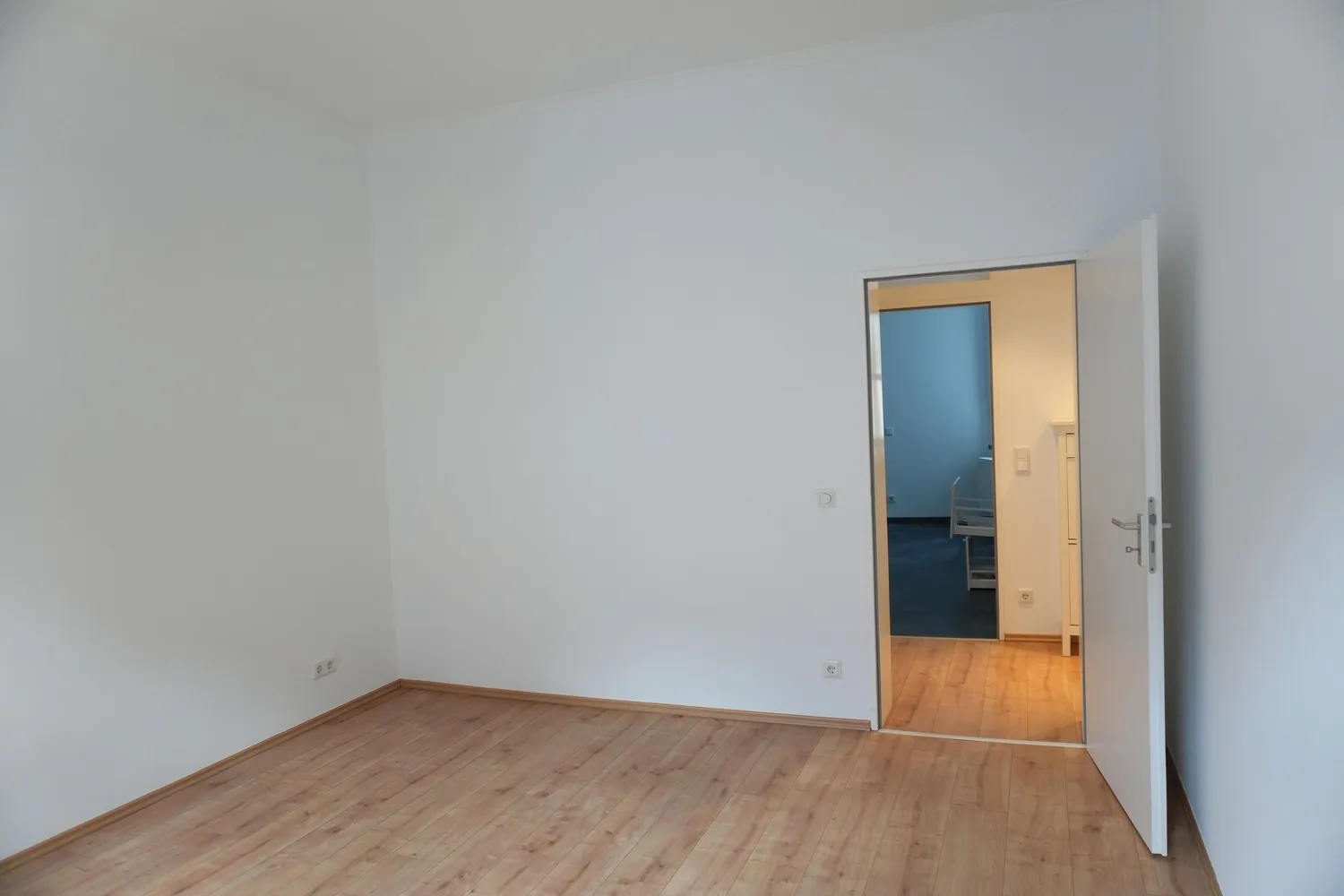 4 Zimmer Wohnung mit 85 m² in Düsseldorf – Bild 6