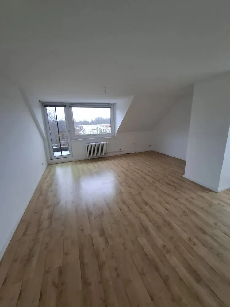 2 Zimmer Wohnung mit 66 m² in Hamburg – Bild 4