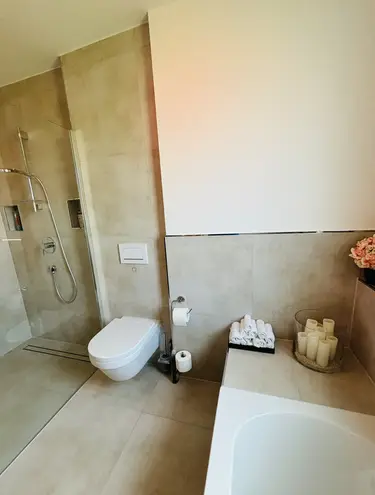 4 Zimmer Wohnung mit 90 m² in München – Bild 9