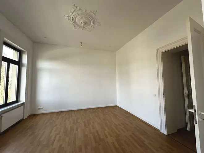 2 Zimmer Wohnung mit 51 m² in Wiesbaden – Bild 2